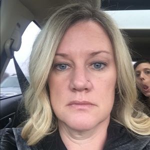 Meet your Posher, Diana